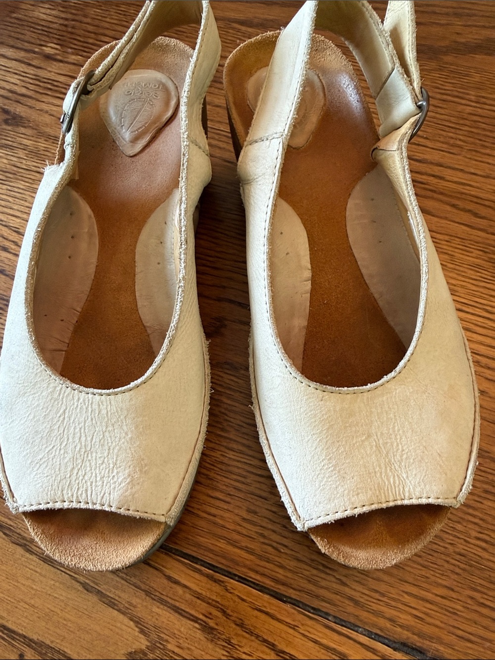 Sergio Tomani Cream Leather Peep Toe cork Wedge Sandals EU 39 Comfort Shoes - Picture 12 of 14